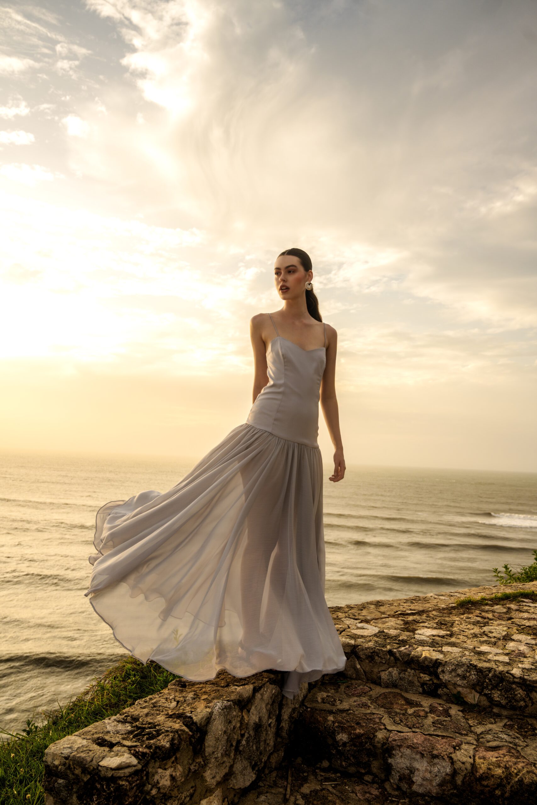 VESTIDO GRIS4